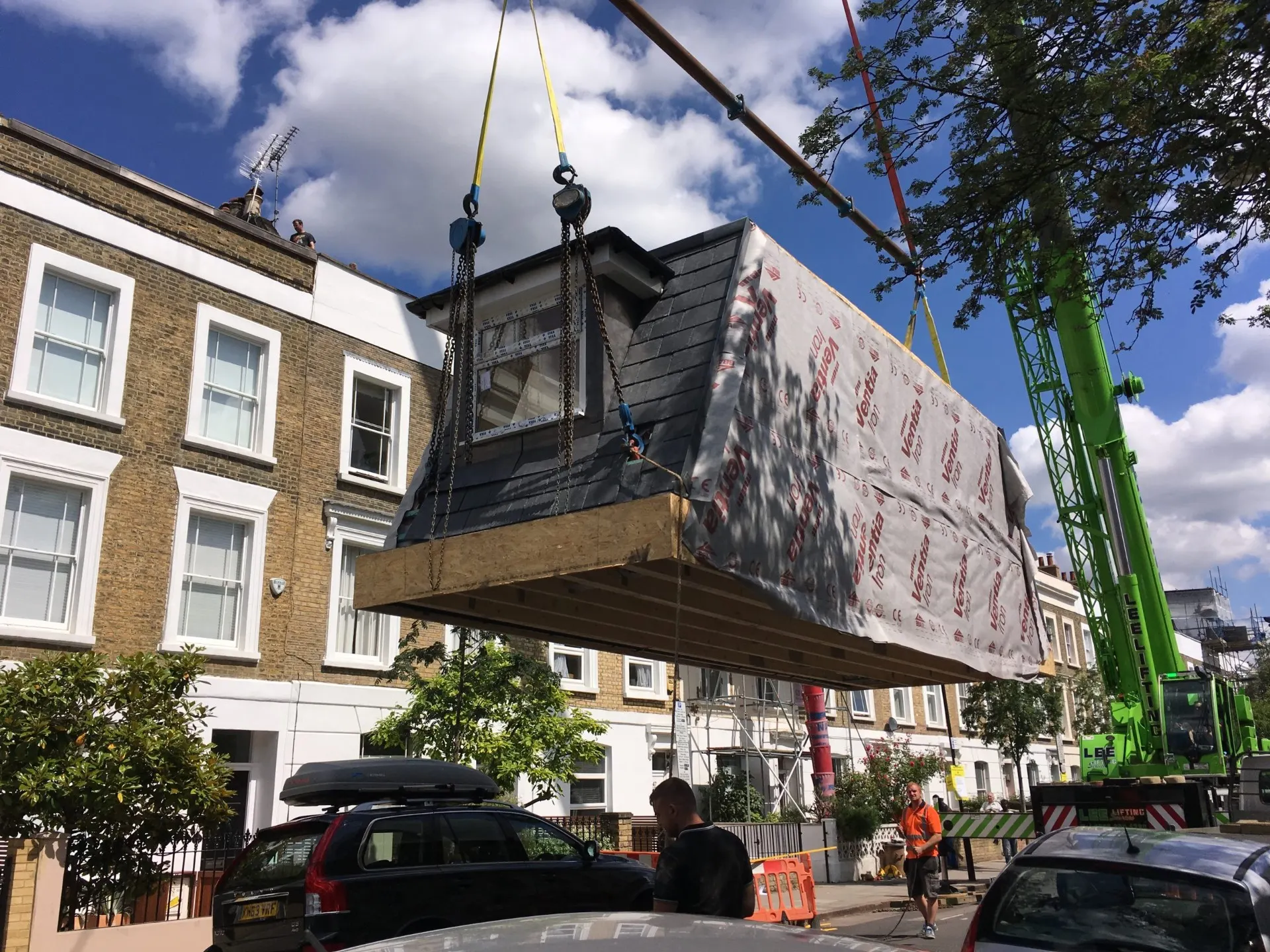 ModuGroup factory crane installation